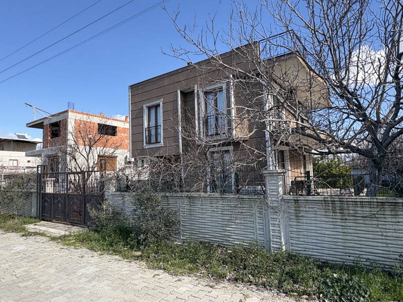 İZMİR MENDERES'DE 2 KATLI 3+1 237 M2 SATILIK MÜSTAKİL EV (101056888)